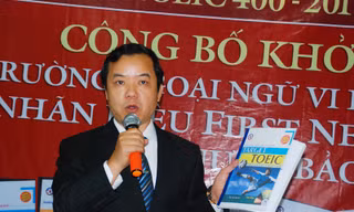 Ông Phước tại buổi họp báo