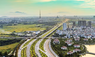 "Hà Tây sáp nhập về Hà Nội, dân số lớn như thế nhưng vẫn hoạt động hiệu quả, không lý do gì các tỉnh khác lại không"-.ĐBQH Phạm Văn Hòa