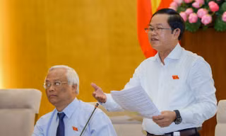 Phó Chủ tịch Quốc hội Đỗ Bá Tỵ