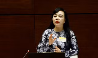Bộ trưởng Y tế khẳng định,thị trường thuốc Việt Nam ổn định, không tăng đột biến. Ảnh Như Ý 