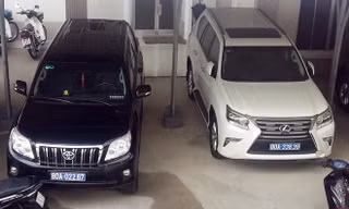 Cà Mau trả lại hai xe DN tặng