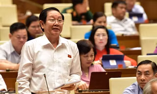 Bộ trưởng Lê Vĩnh Tân