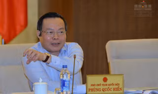 Phó Chủ tịch Quốc hội Phùng Quốc Hiển