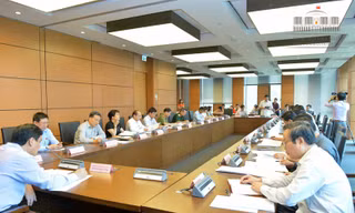 Các ĐBQH đề nghị giám sát sử dụng vốn ODA, giám sát dự án BOT, dự án gây thua lỗ