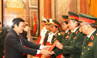 Chủ tịch nước, Thủ tướng được phong tướng cấp nào?
