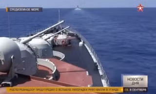 Tàu chiến Nga phô diễn hỏa lực trên vùng biển gần Syria