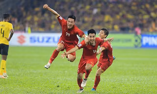 Chung kết lượt về AFF Cup 2018 giữa Việt Nam và Malaysia có khả năng diễn ra dưới mưa.