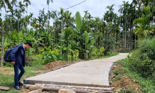 Chủ thầu bị tố đánh người giám sát công trình giao thông nông thôn nhập viện