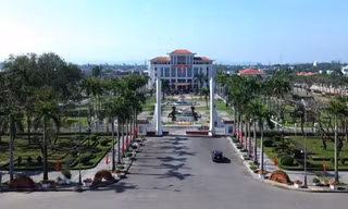 Quảng Nam: Một phó trưởng phòng nghỉ hưu trước tuổi nhận 3,2 tỷ đồng hỗ trợ 