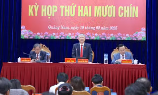 Quảng Nam thông qua chính sách hỗ trợ cán bộ nghỉ hưu trước tuổi