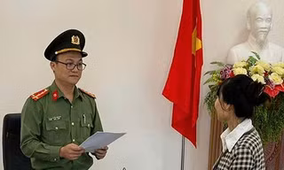 Khởi tố 3 đối tượng vận chuyển trái phép tiền tệ qua biên giới