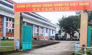 Trụ sở xã Tam Vinh.