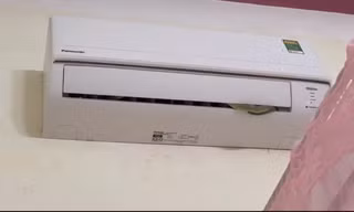 Liên tiếp phát hiện rắn trú ngụ trong máy điều hòa ở Quảng Nam