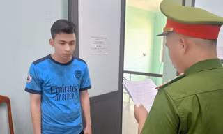 Bắt giam thanh niên gửi clip nhạy cảm cho gia đình chồng người yêu cũ