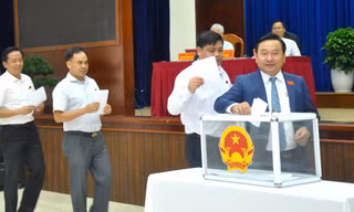 Giám đốc Sở Công Thương được bầu làm Ủy viên UBND tỉnh Quảng Nam