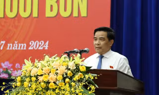Chủ tịch Quảng Nam: ‘Không để bộ máy hành chính ì ạch, ai không làm được thì xin nghỉ’