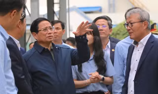Thủ tướng ‘đặt hàng’ THACO sản xuất toa tàu đường sắt tốc độ cao