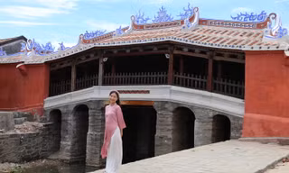 'Khoác áo mới' hơn 20 tỷ, Chùa Cầu nổi tiếng Hội An gây bất ngờ 