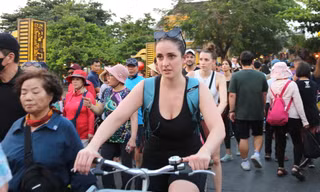 Phố cổ Hội An bớt quá tải