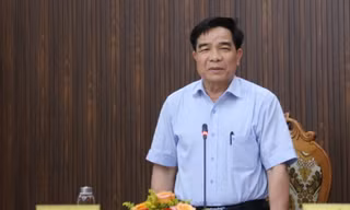 Chủ tịch Quảng Nam: 'Sắp tới có nhiều người nghỉ hưu trước tuổi'