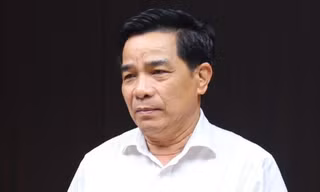 Chủ tịch UBND tỉnh Quảng Nam: 'Tránh tái định cư kiểu dân ở dưới sông lại đưa lên núi'