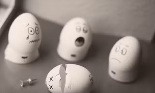  Ngửi mùi trứng thối để chống đau tim, đột quỵ?