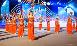 Hình ảnh rực rỡ của Carnaval Hạ Long 2014