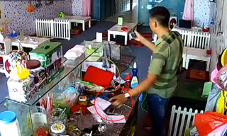'Đạo chích' vào nhà lừa bé gái chụp ảnh trộm iPhone 6