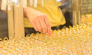 Hiện tượng lạ trên thị trường khi giá vàng miếng SJC lập đỉnh