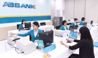  Lý do các ngân hàng tính chuyện cắt giảm nhân sự