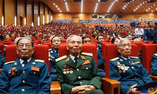 Kỷ niệm 40 năm chiến thắng 'Hà Nội - Điện Biên Phủ trên không'