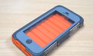 Xem ảnh 'áo giáp' cho iPhone 5s