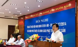 Phó Thủ tướng Trịnh Đình Dũng yêu cầu xử lý nghiêm những tổ chức, cá nhân sai phạm trong vụ hàng loạt tàu cá vỏ thép bị hư hỏng