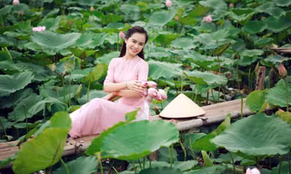 Lộ diện thí sinh hoa khôi sinh viên Hà Nội khả ái