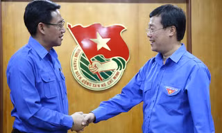 Tăng cường giáo dục quan hệ truyền thống Việt - Lào
