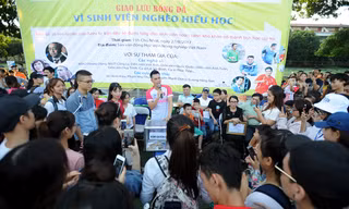 ‘Cậu ấm Phan Hải' gom tiền gây quỹ ủng hộ sinh viên nghèo