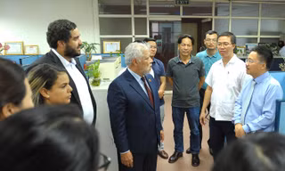 Đoàn đại biểu thanh niên Venezuela thăm báo Tiền Phong