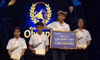 Trần Đình Kiến Giang (THPT chuyên Võ Nguyên Giáp, Quảng Bình) đã có hành trình chinh phục cuộc thi tuần Đường lên đỉnh Olympia ấn tượng