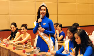 Hoa khôi cuộc thi Nữ sinh viên Việt Nam duyên dáng 2016 Đặng Thị Thu Hồng chia sẻ tại lễ phát động