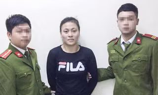 Chử Lê Mỹ Hoa tại cơ quan công an.