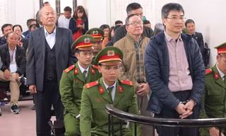 Các bị cáo tại tòa.