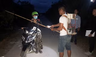Dựng hiện trường vụ cướp táo tợn.