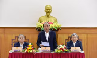 Thủ tướng Chính phủ làm việc với cán bộ chủ chốt tỉnh Thừa Thiên Huế.