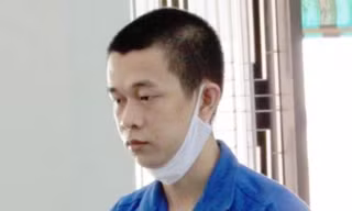 Bị cáo Nguyễn Công Sáu, người có hành vi giết vợ mới cưới chỉ 14 ngày do ghen tuông. Ảnh: Công lý & Xã hội