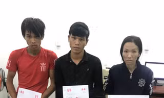 Phan Ngọc Thuý cùng hai đàn em tại công an.