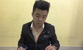 Nguyễn Thái Lực tại công an. Ảnh: công an cung cấp/