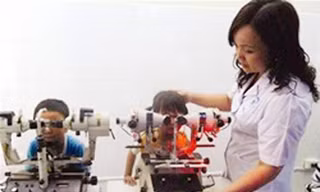 Nhược thị chữa trị thế nào?