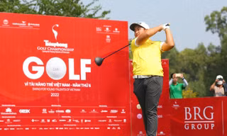 Nguyễn Anh Minh bảo vệ thành công ngôi vô địch Tiền Phong Golf Championship