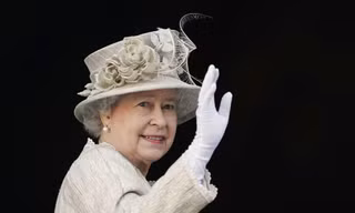 Cuộc đời Nữ hoàng Elizabeth II qua 50 bức ảnh