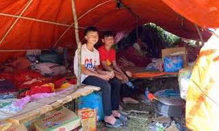 Cùng Tiền Phong nâng bước em tới trường